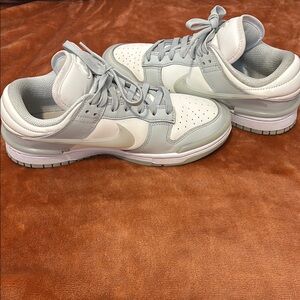 Women’s Nike Dunk low Twist light Silver.